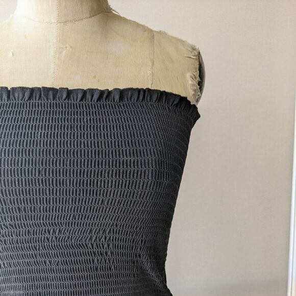 Black Smocked Tube Top - Picture 2 of 3